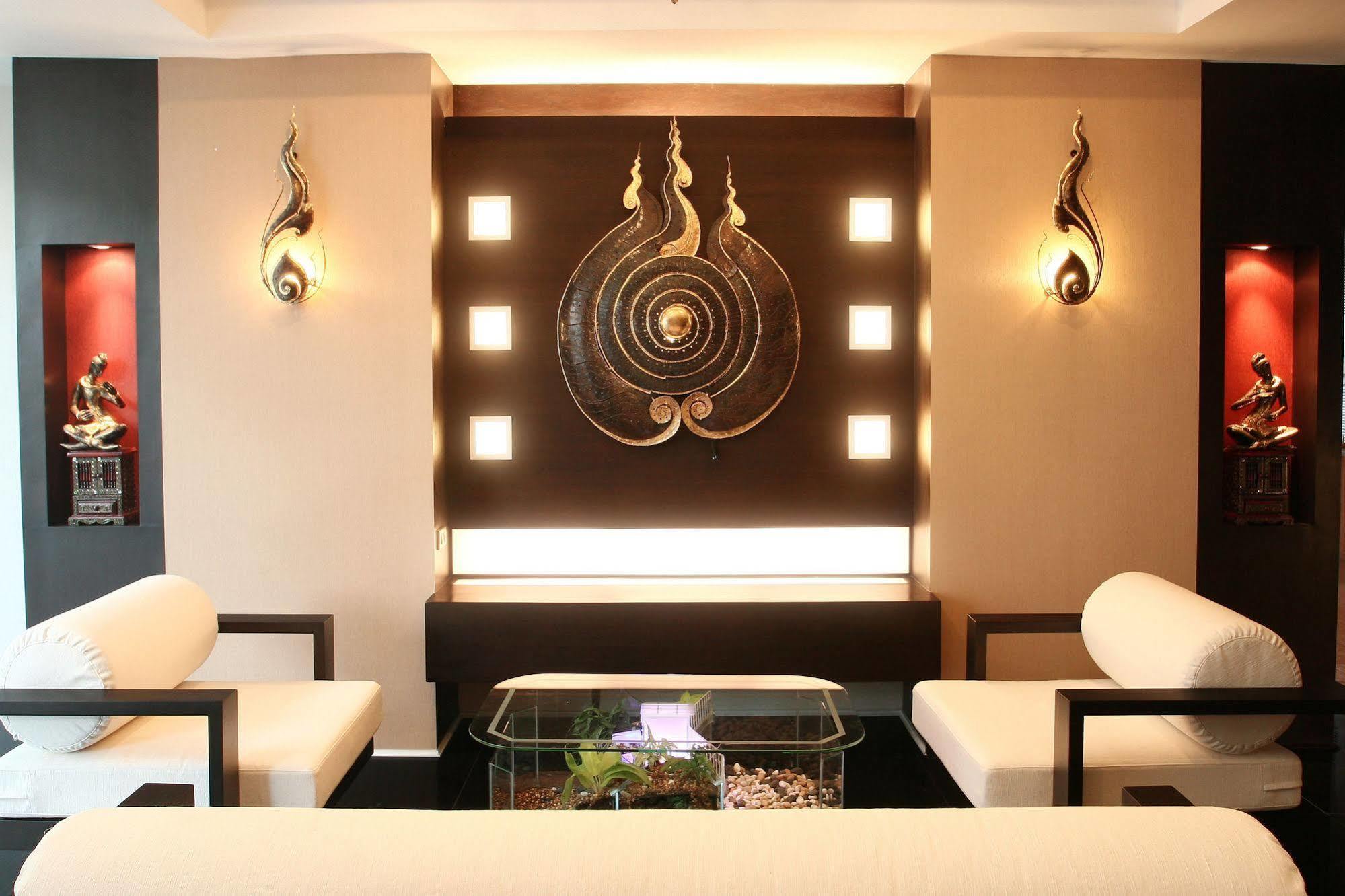 Mirth Sathorn Hotel Bangkok Exterior foto